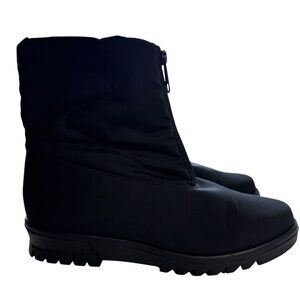 Canada Toe Warmers Womens Black Ankle Boots Size 6.5 Waterproof Zip Front